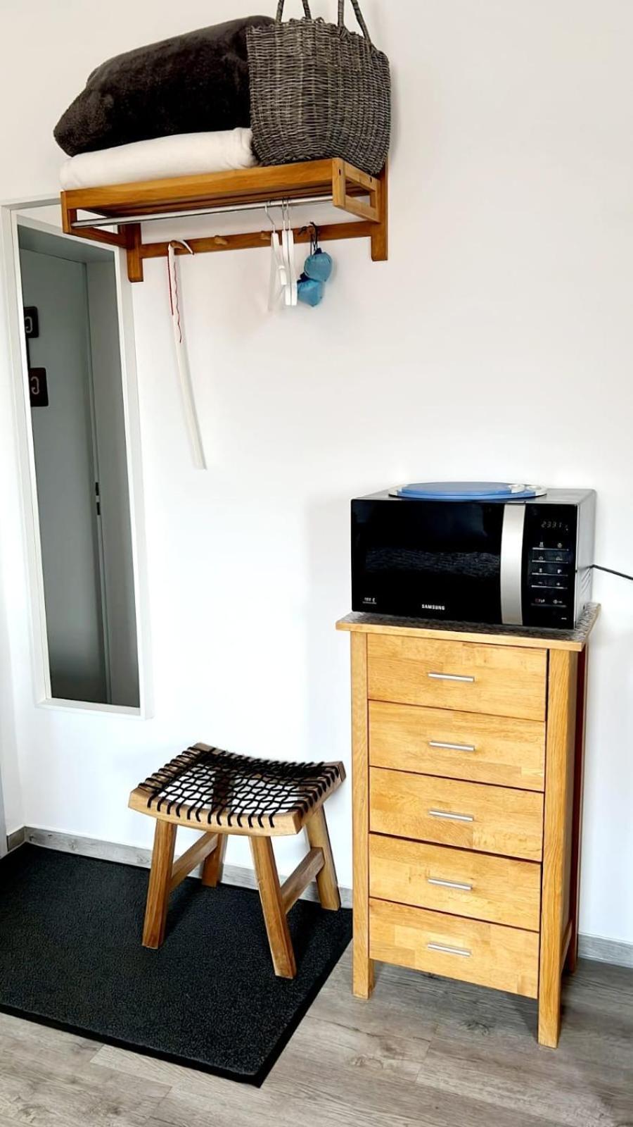 Private Room Central Guestrow Ngoại thất bức ảnh