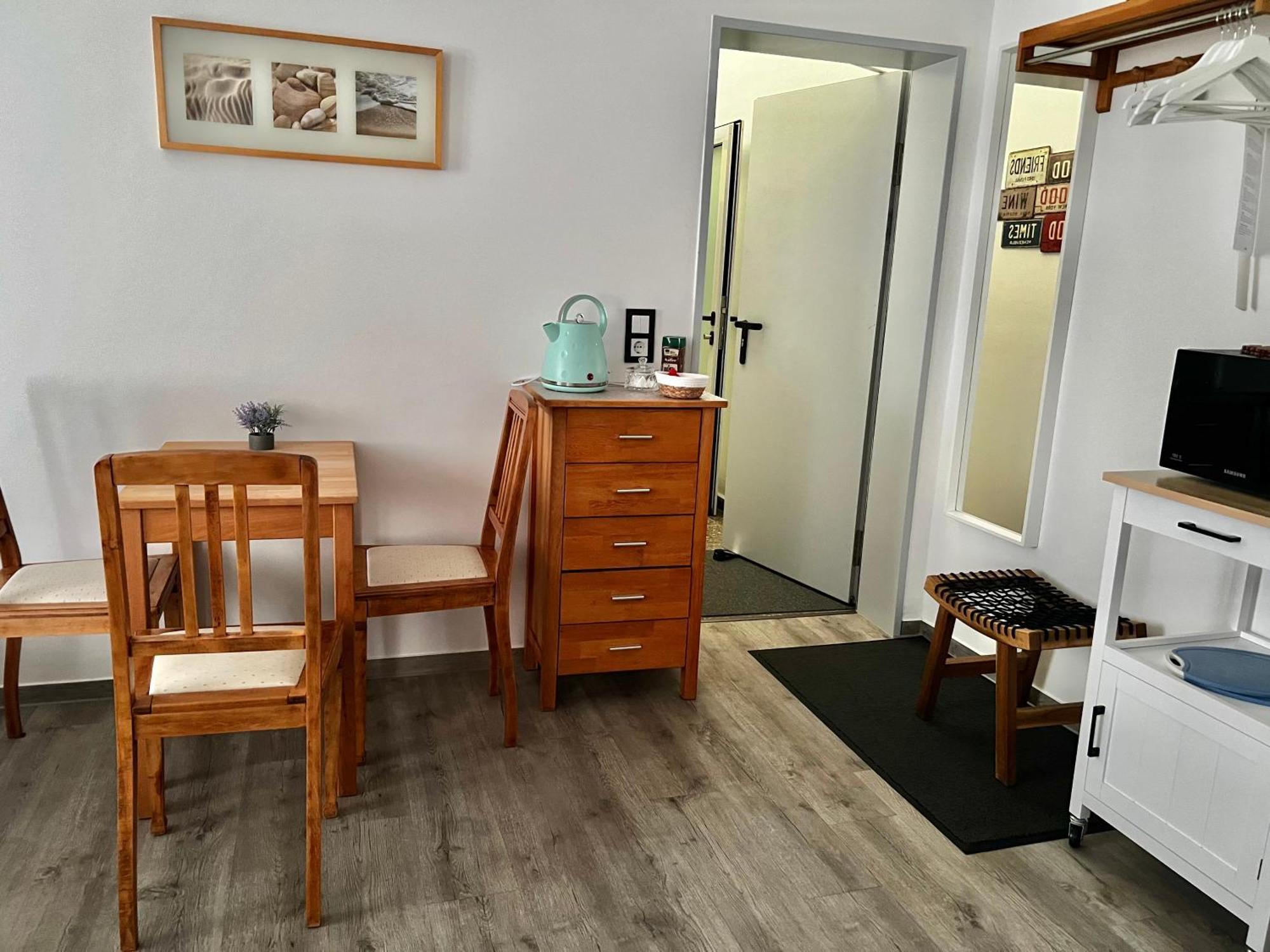 Private Room Central Guestrow Ngoại thất bức ảnh